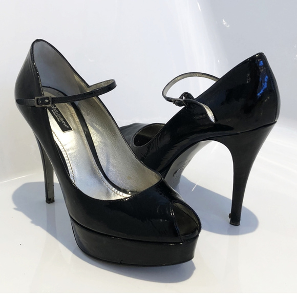 Dolce & Gabbanna High Heel Pumps in Patent Leather - Picture 6 of 8